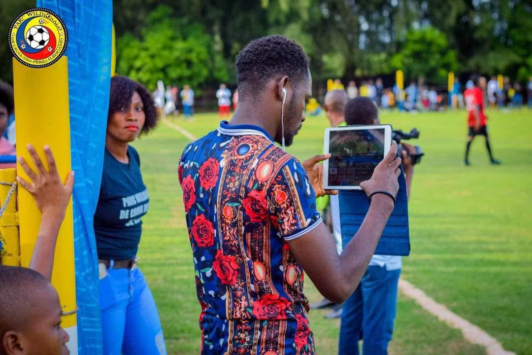 LAVEZZI MEDIA